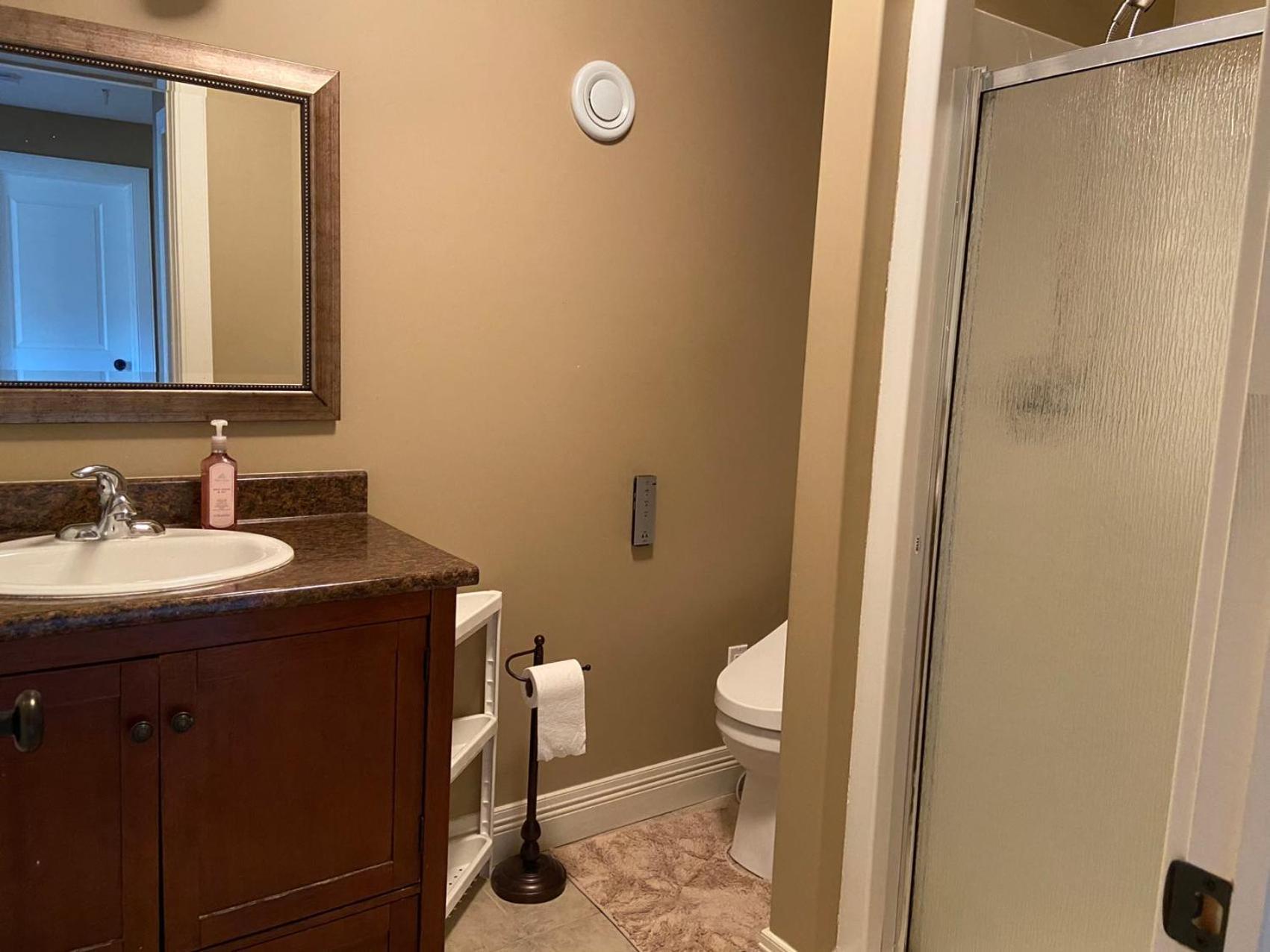 Cozy And Stylish Entire Suite In Halifax Extérieur photo