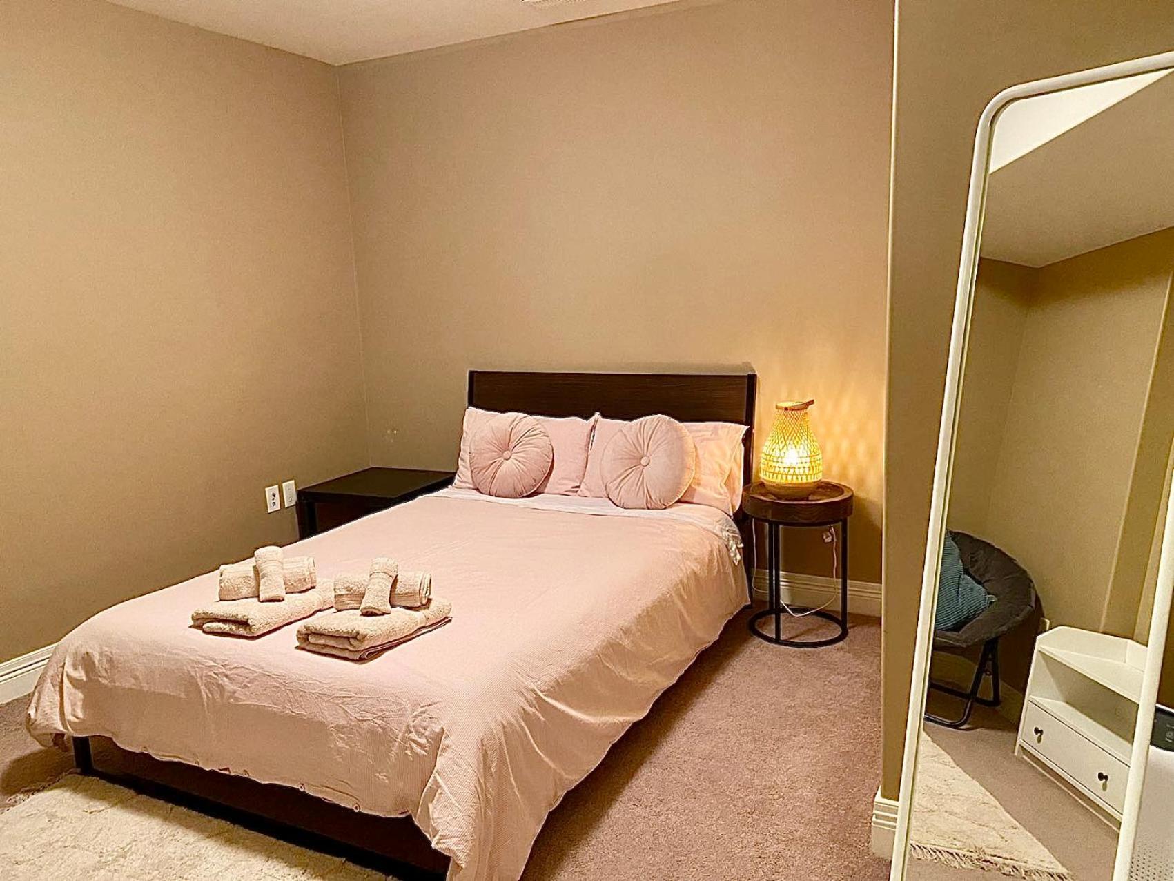 Cozy And Stylish Entire Suite In Halifax Extérieur photo